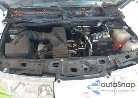 2005 Saturn Vue 4 Cyl from USA, damaged, VIN 5GZCZ23D05S862352